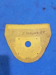 Cessna Fuel Selector Placard P/N 0705048-23 (0516-112)
